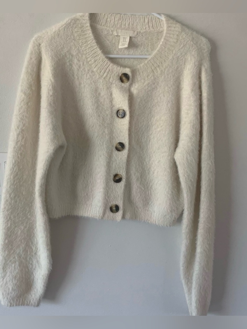 H & M Crop Cream Cardigan Sweater Women’s Medium M Button  Up